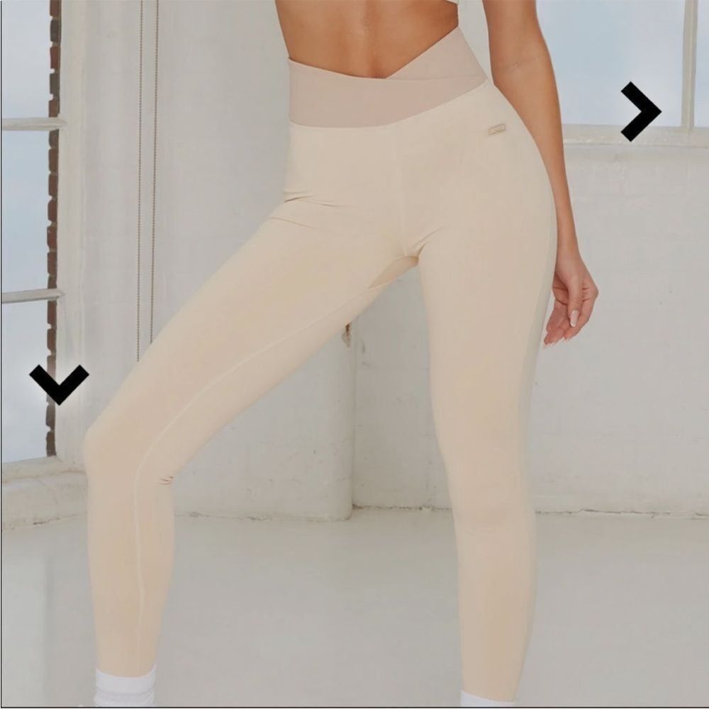 New Bo + Tee REVIVE WRAP V WAIST LEGGINGS IN BEIGE